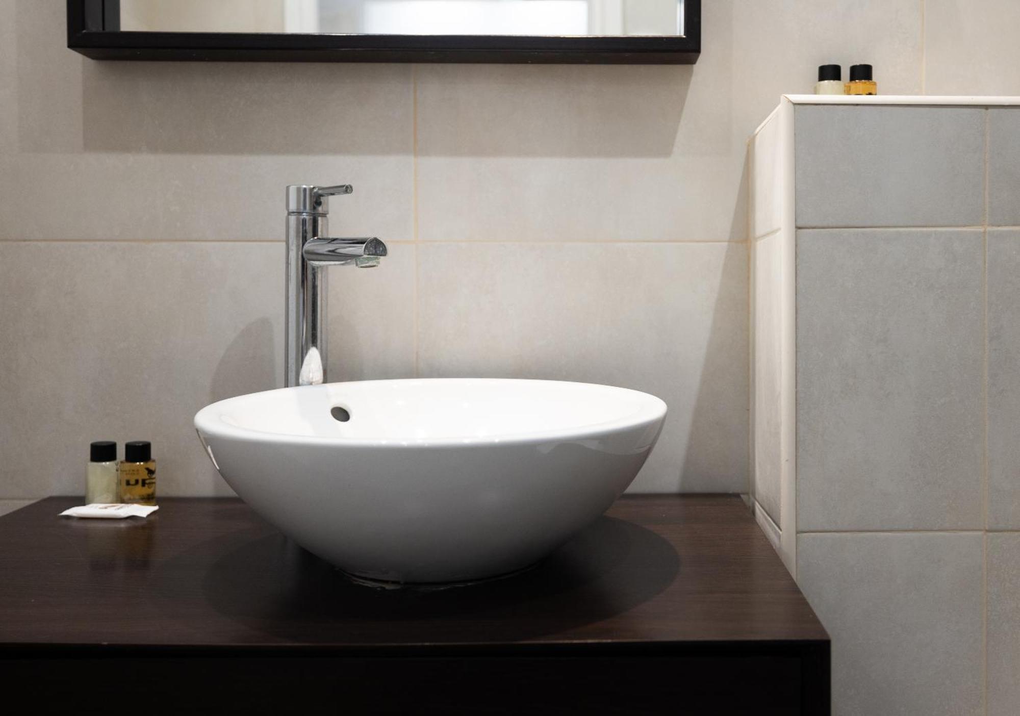 Stay U-Nique Apartments Radas Barcelona Luaran gambar